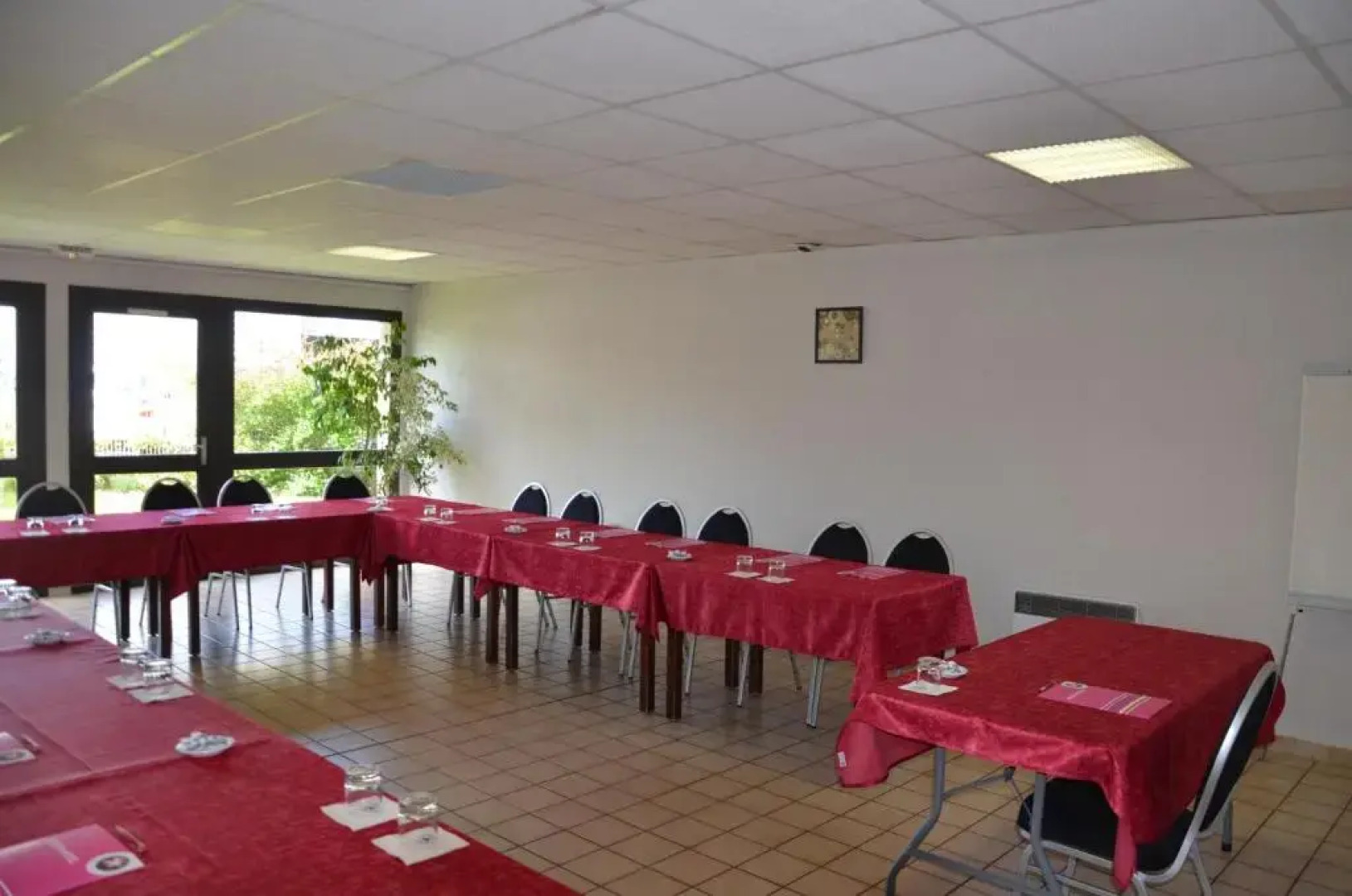 The Originals City, Hôtel Amys