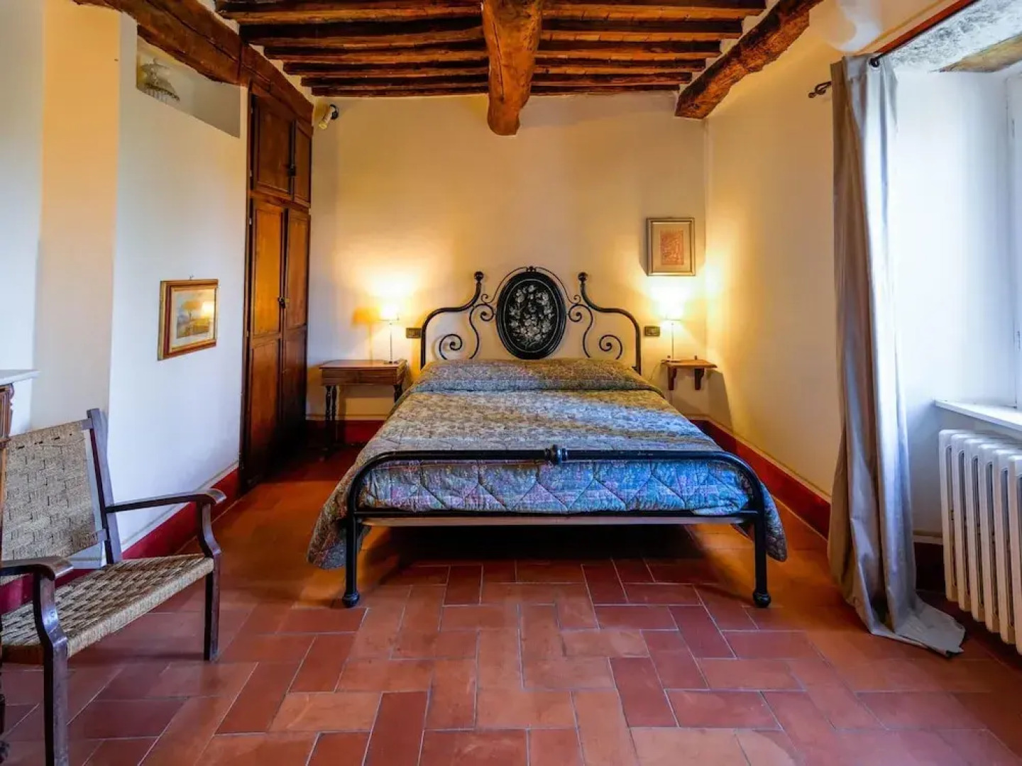 Adorable Farmhouse in Asciano
