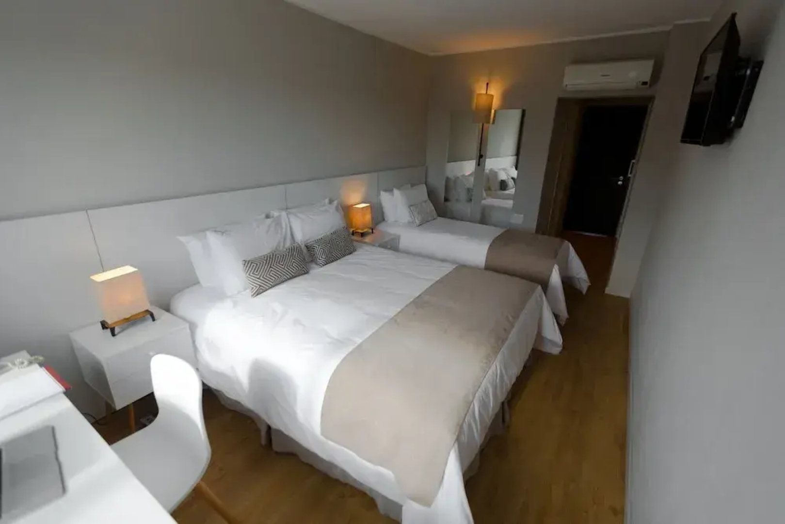 Gran Hotel Flores