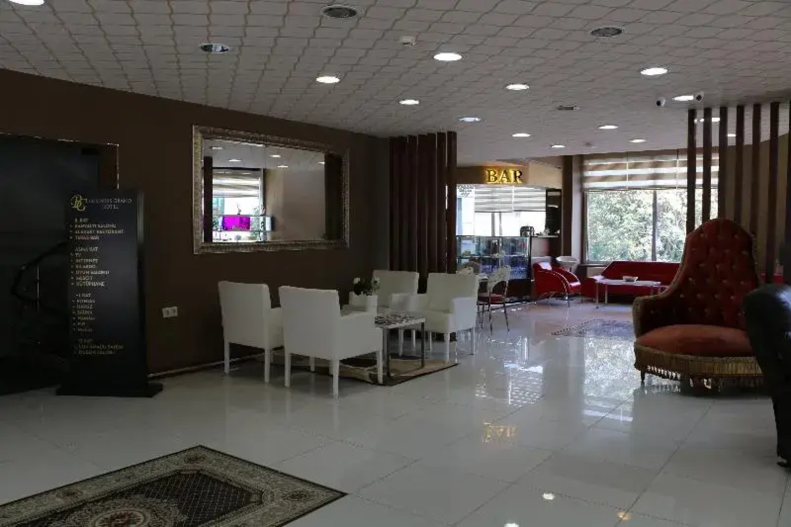 Business Grand Hotel