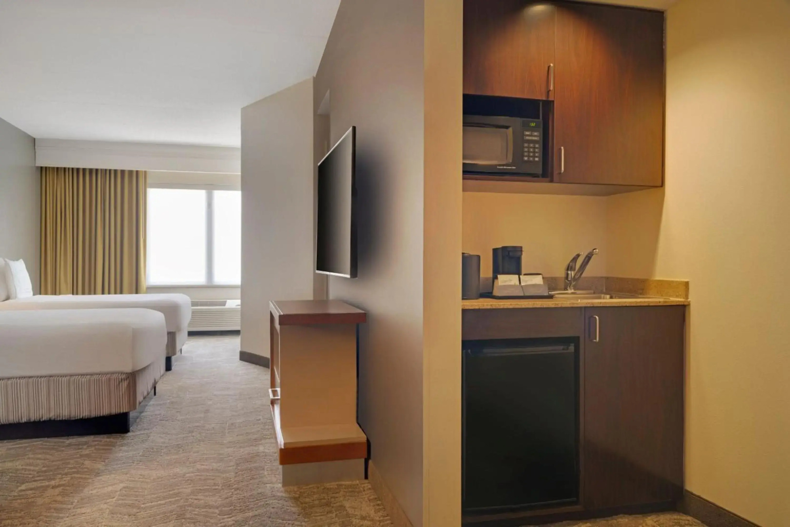 SpringHill Suites by Marriott Newark Liberty International