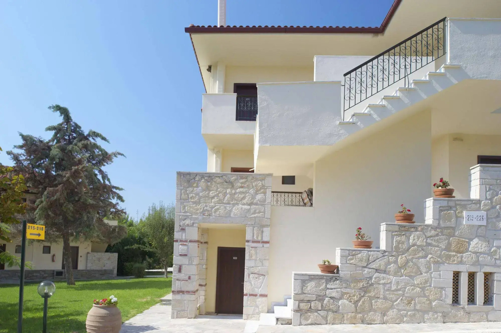 Portes Beach Hotel