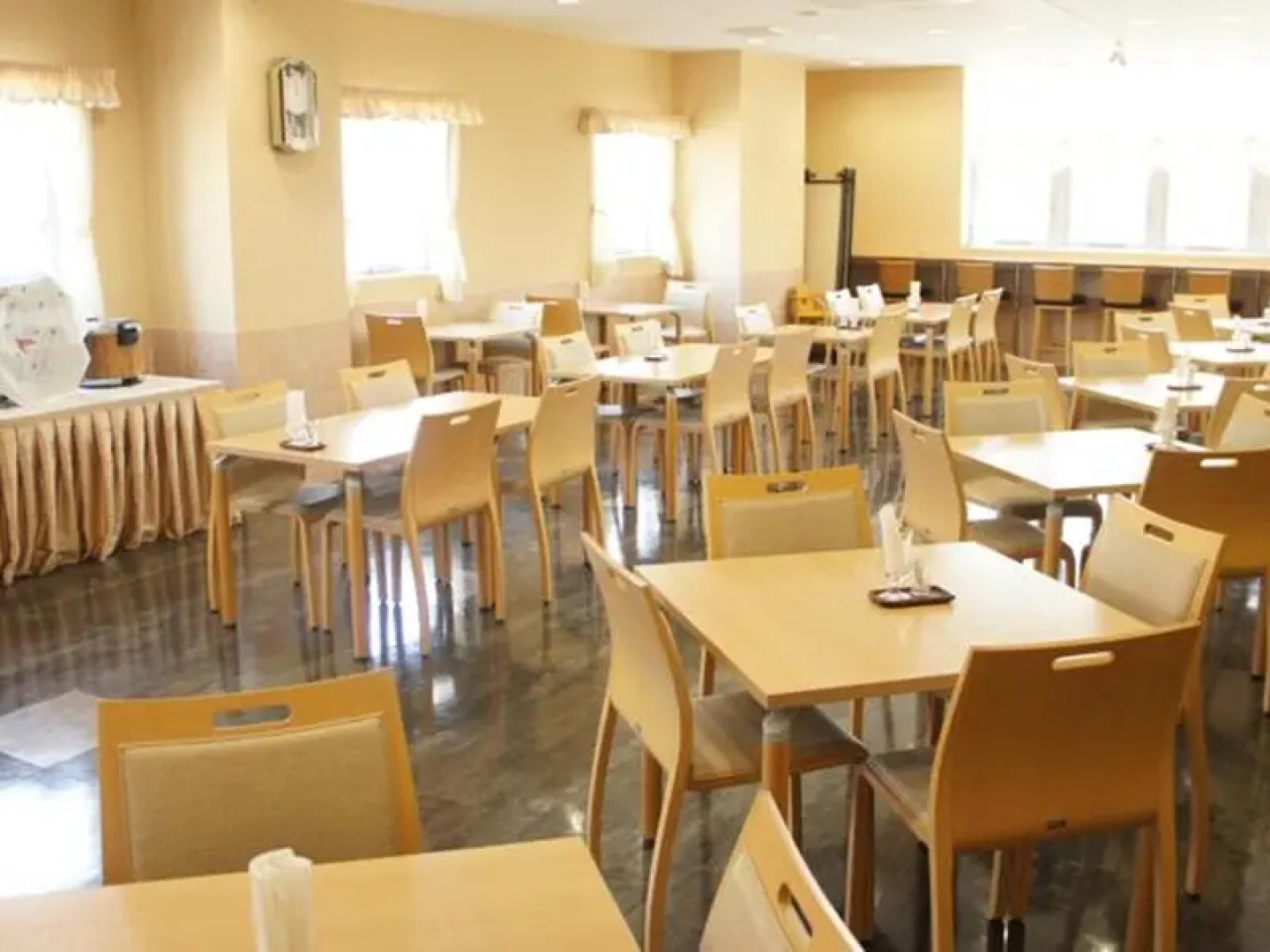 Shiroko Storia Hotel