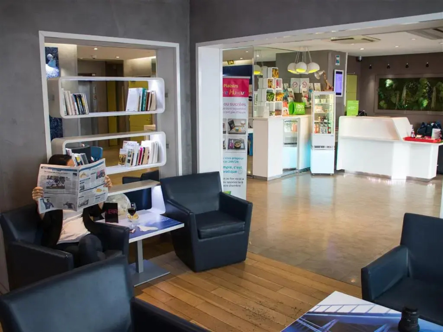 ibis Styles Paris Tolbiac Bibliotheque