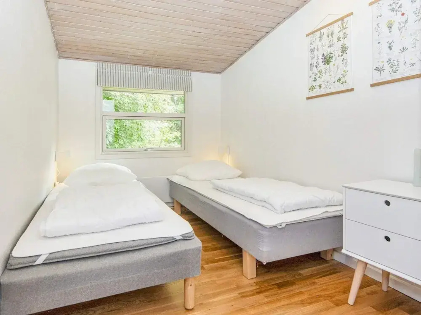 6 Person Holiday Home in Knebel-by Traum