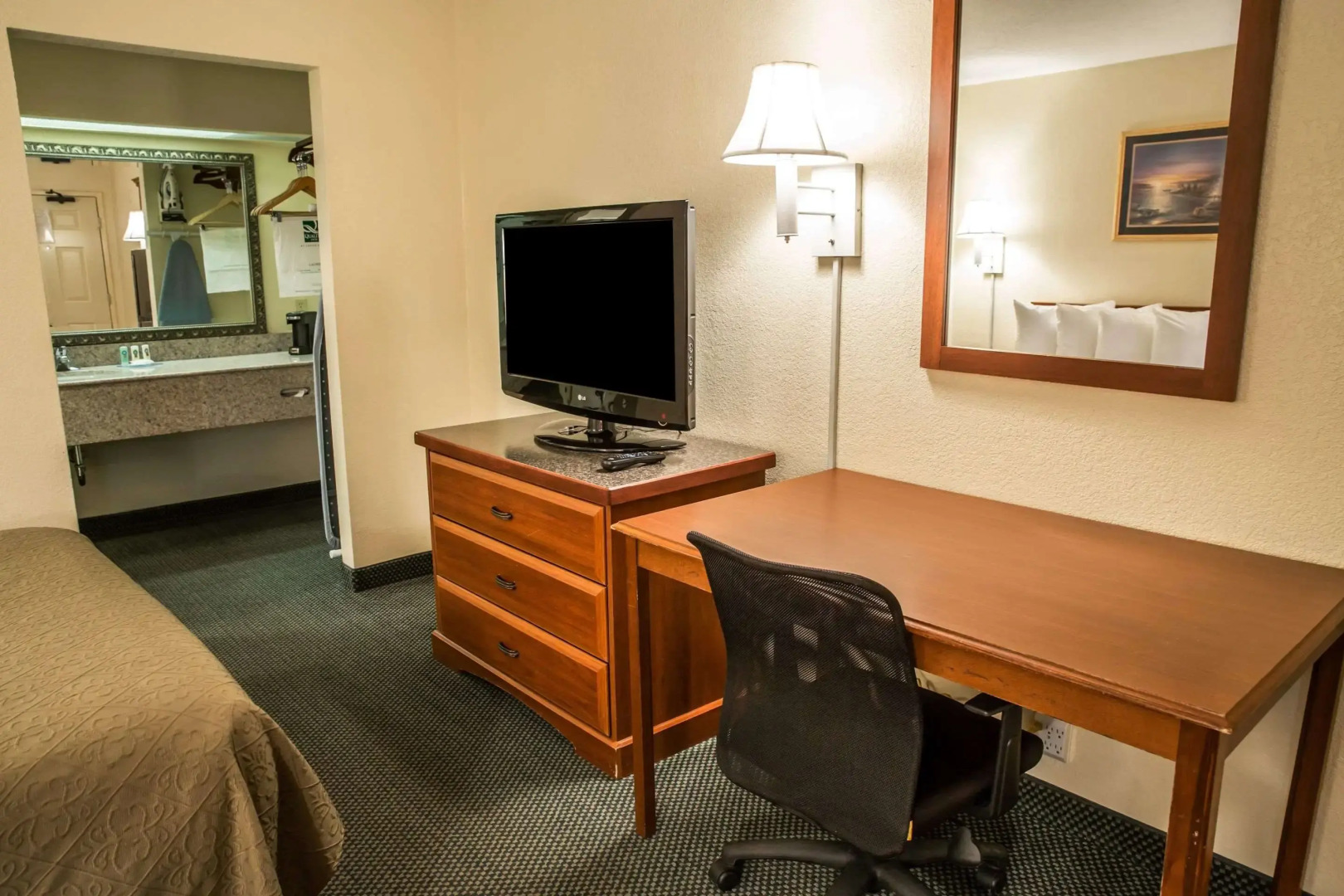 Quality Inn Elizabeth City near University