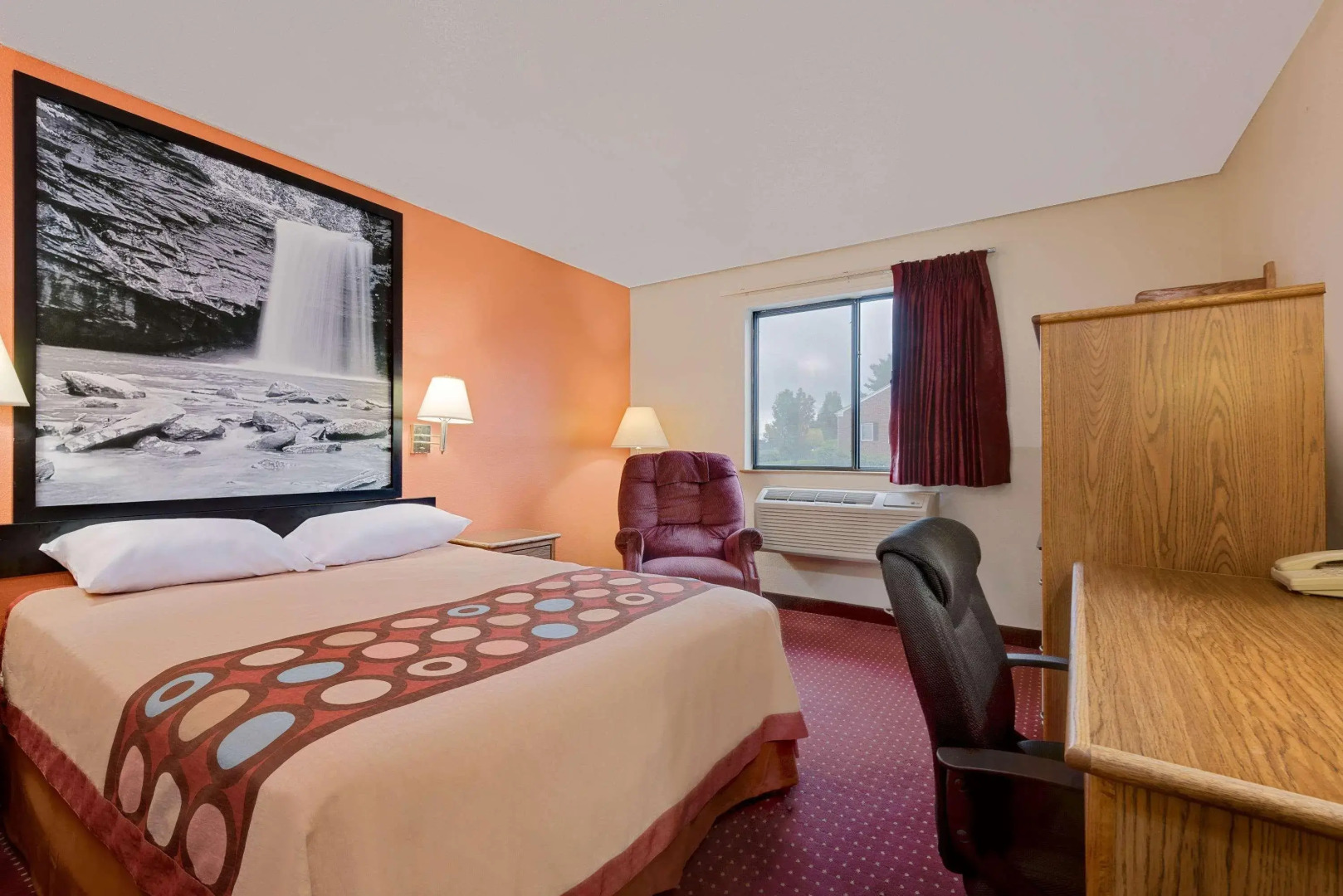 Super 8 By Wyndham Martinsburg