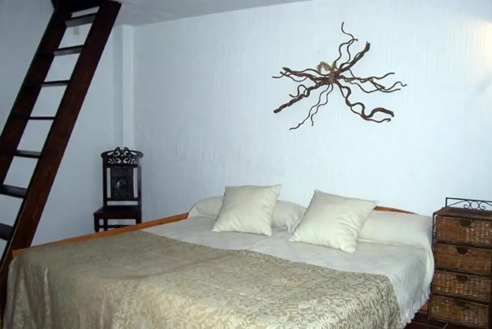 House With 4 Bedrooms in El Provencio, With Enclosed Garden