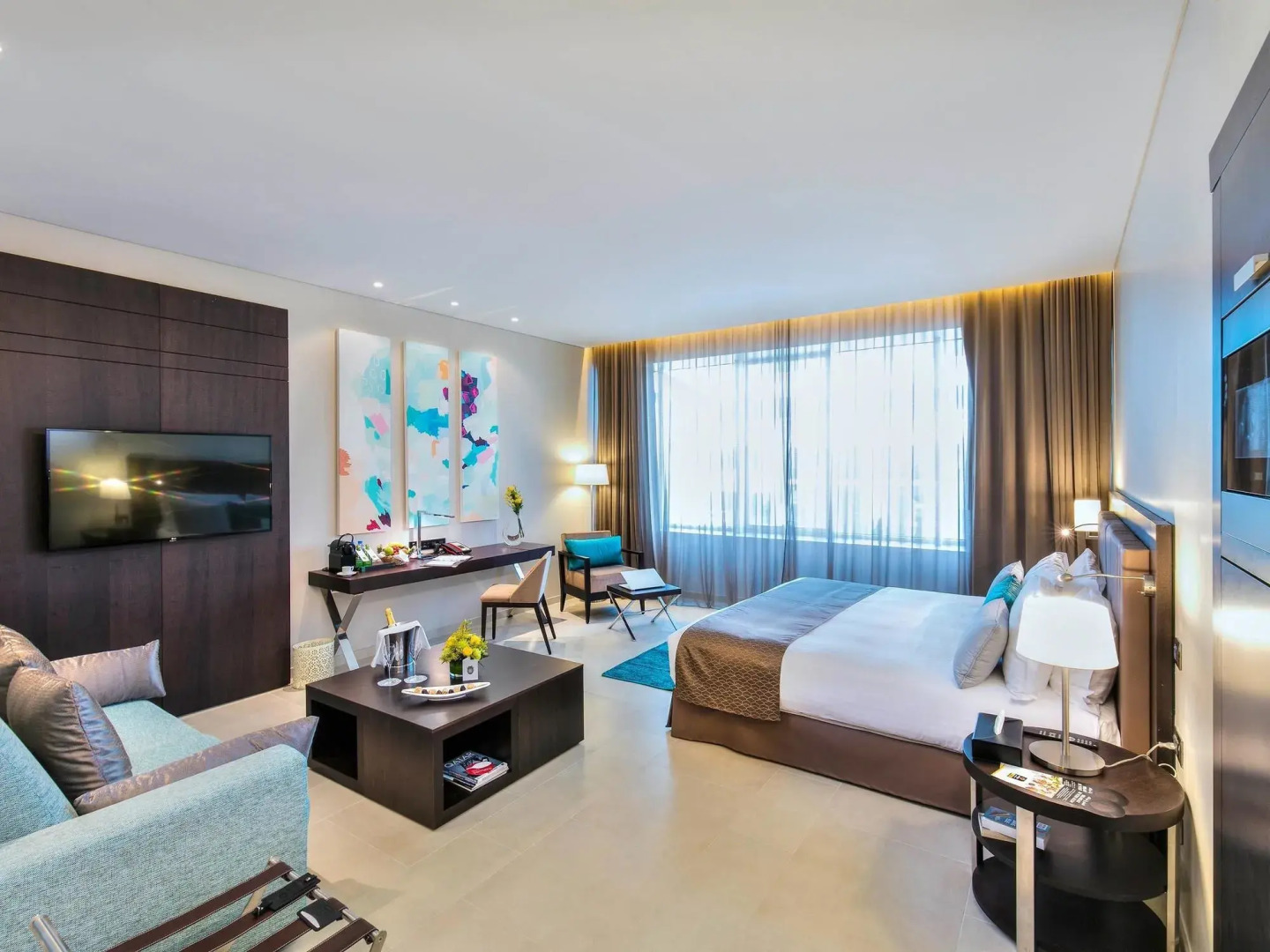 Mathema Premium Aparthotel