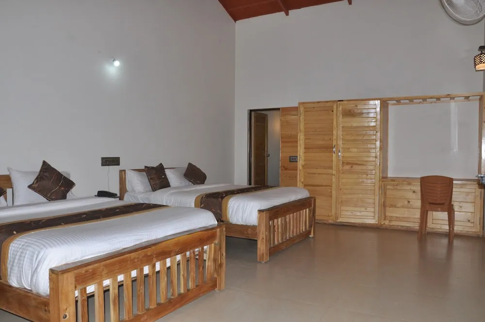 Water View Holiday Retreat