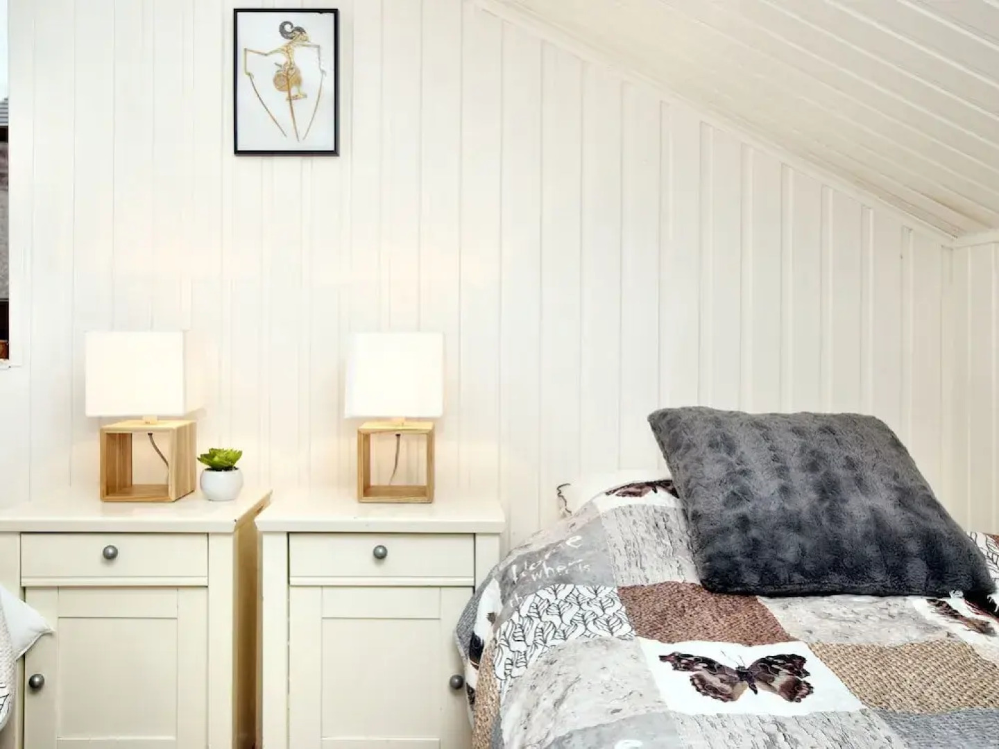 Beautiful, Authentic Villa With Private Pool, Sauna, Pool bar and Large Garden