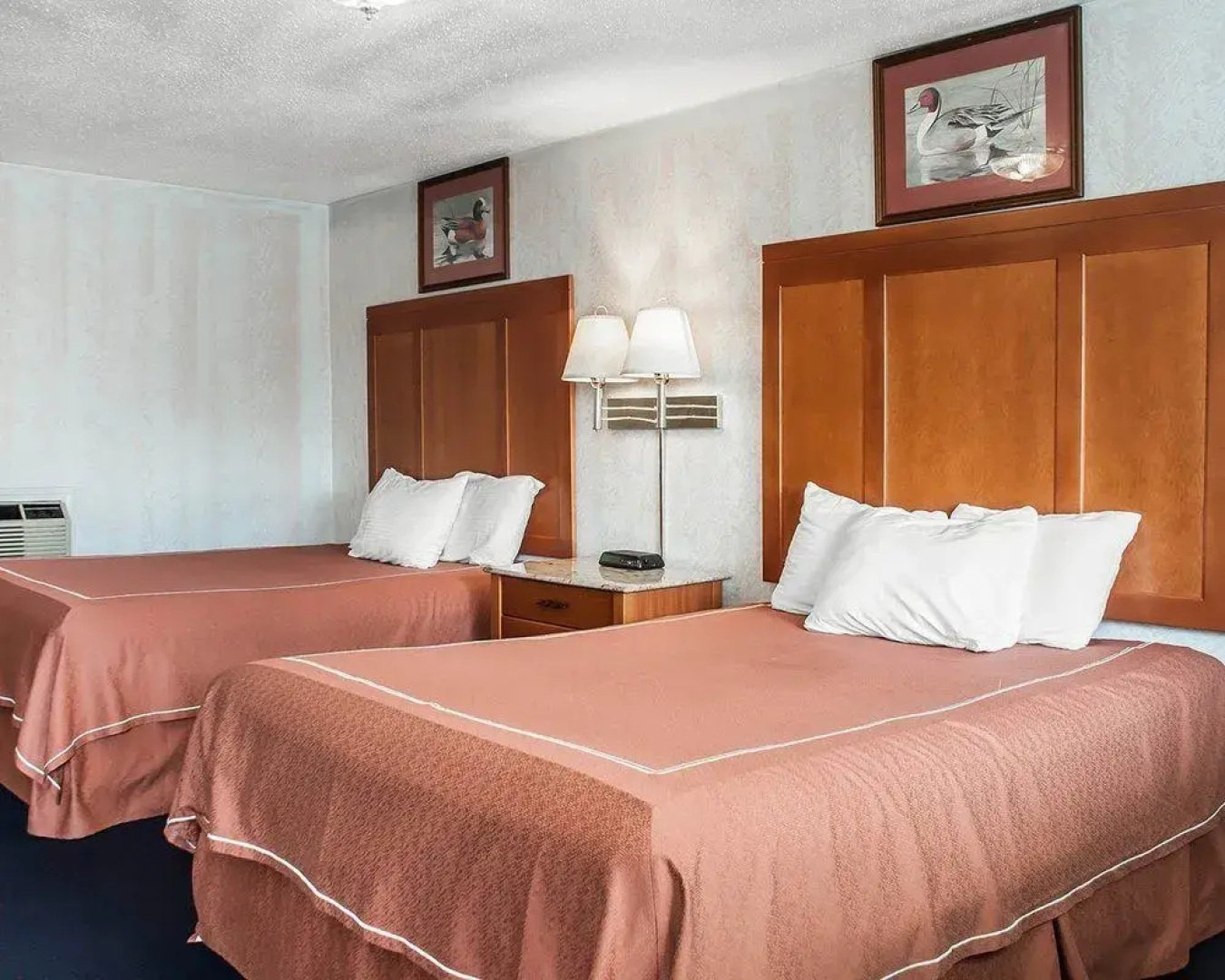 Rodeway Inn & Suites Niagara Falls