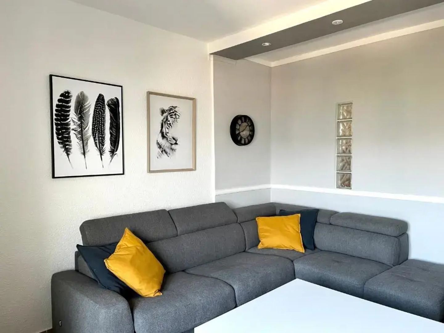 Lovely apartment with stunning view on Kotor Bay