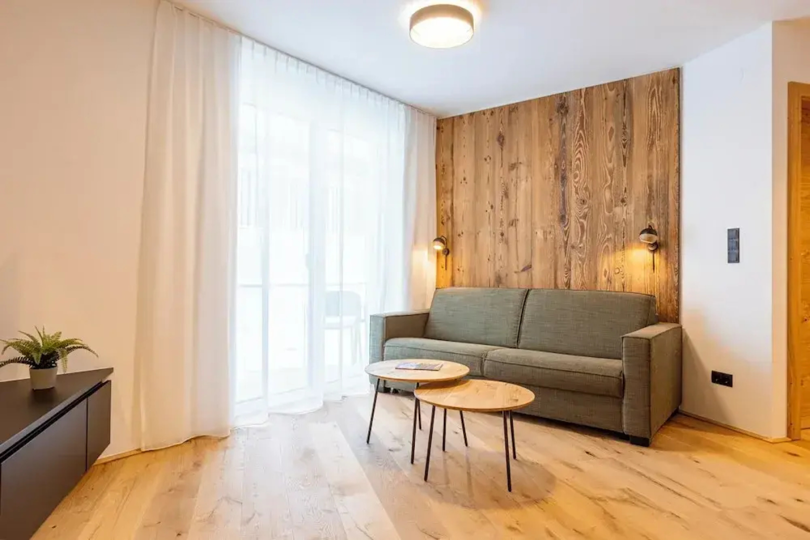 Fiss Suites by ALPS RESORTS