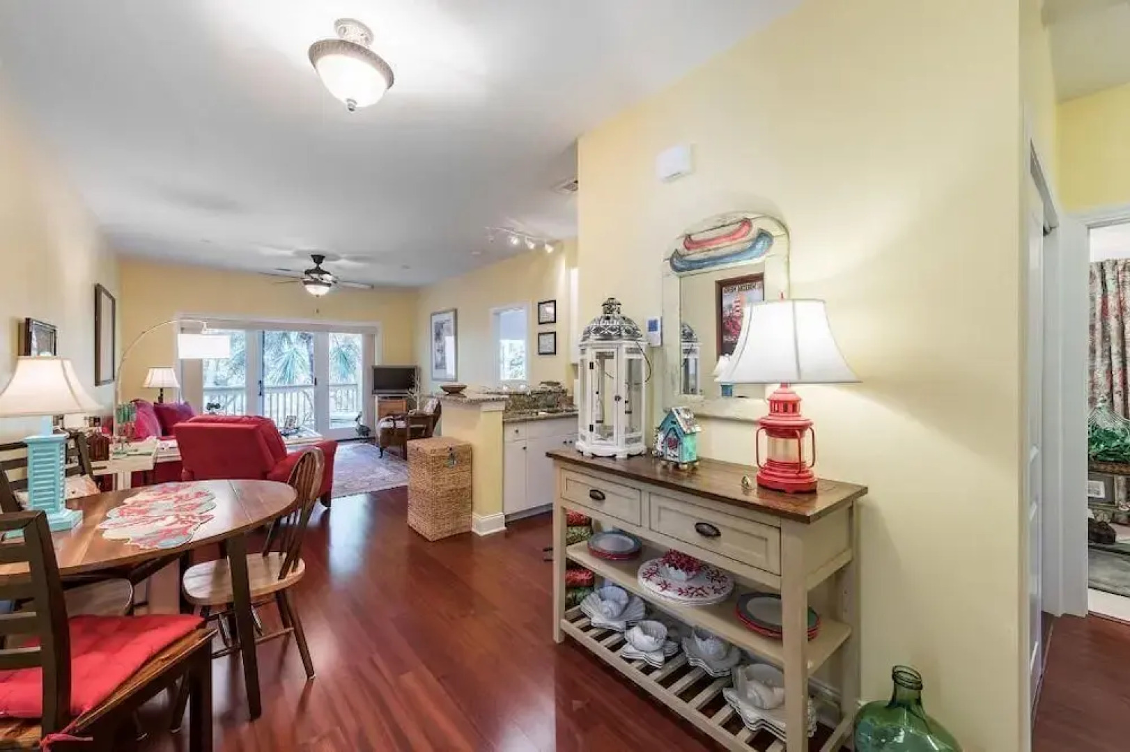 Daisy- 338 Palmetto Walk