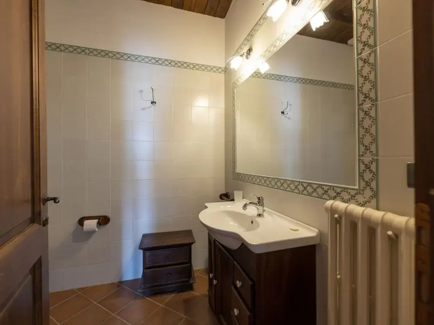 Classic Villa for Family With Pets