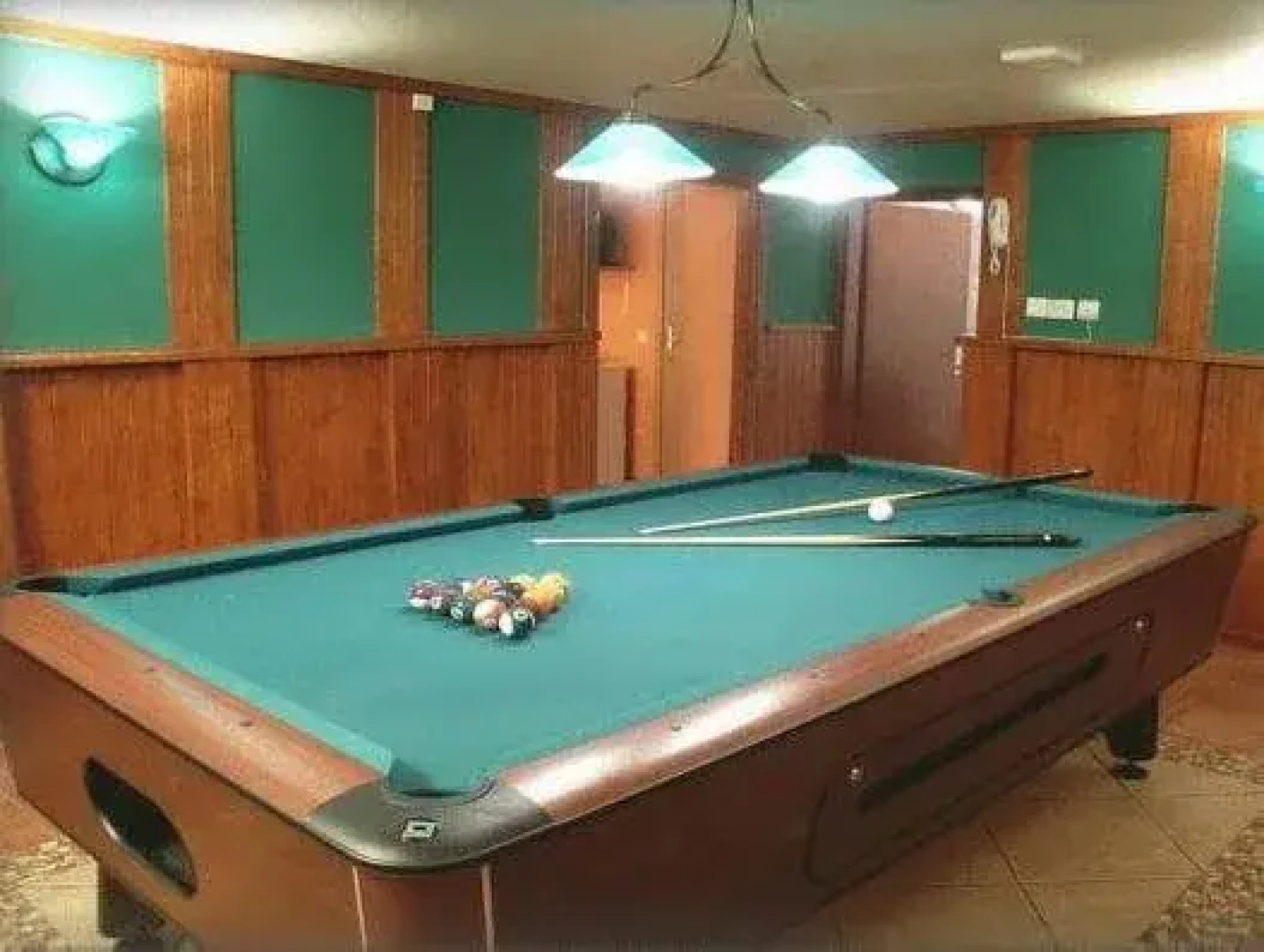 Отель «Эней»