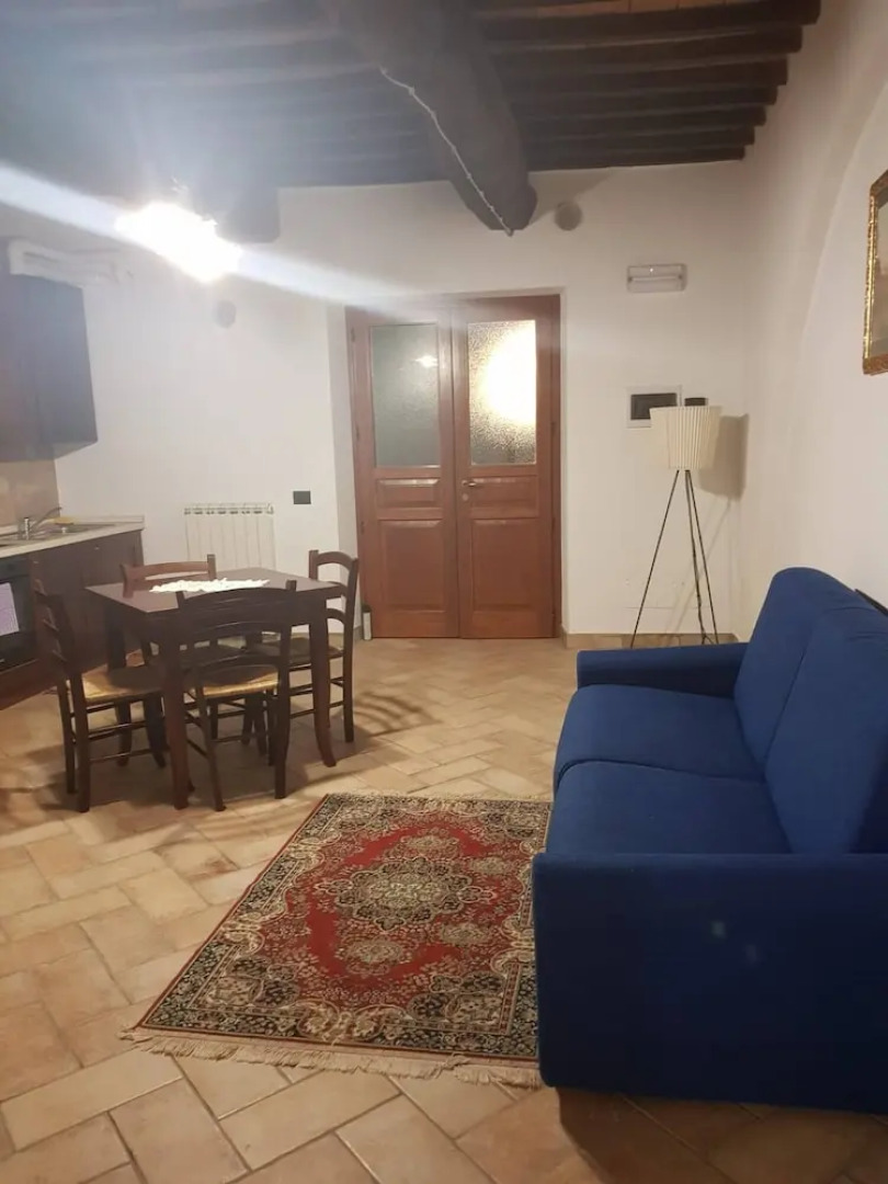 Portion of a Farmhouse With 30 Beds - 4 Apartments and 2 Rooms