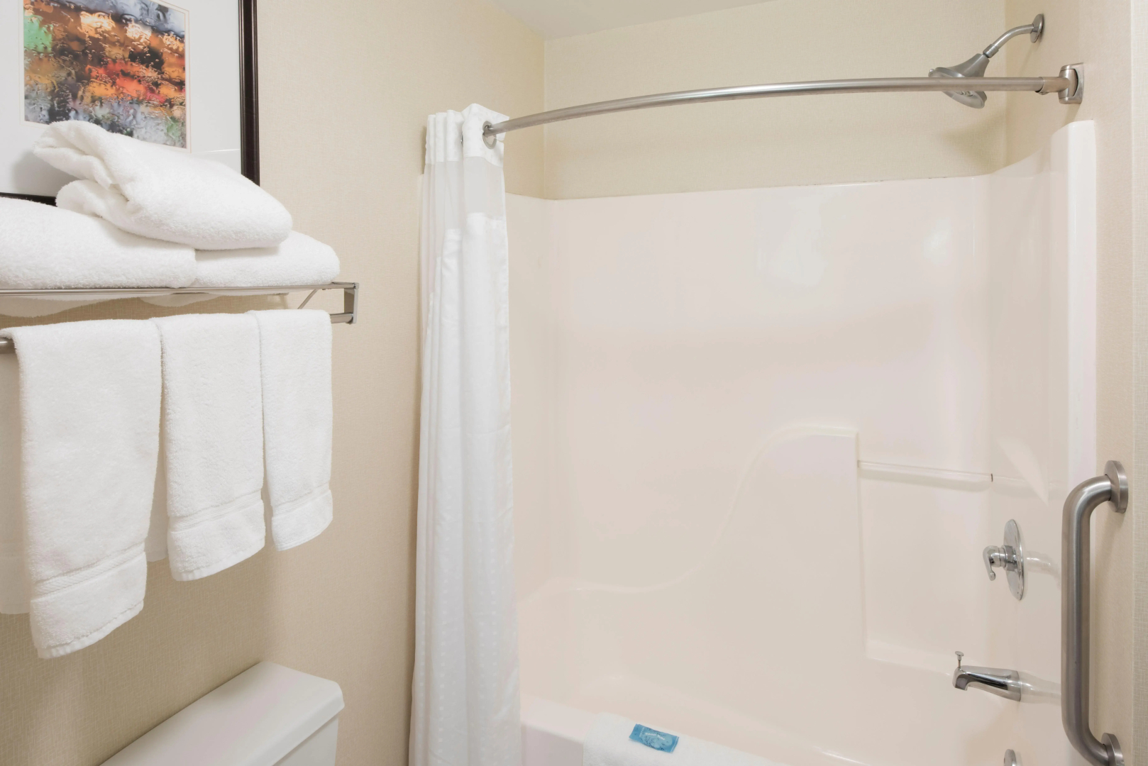 Holiday Inn Express & Suites East Greenbush (Albany-Skyline) by IHG