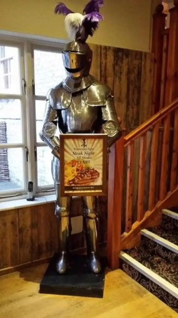 Sturdy's Castle Country Inn