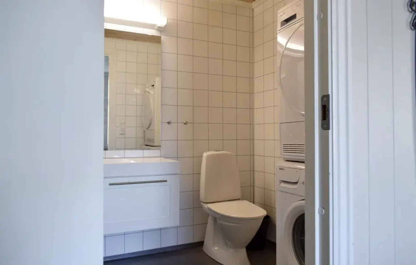 Amazing Apartment in Mandal With 1 Bedrooms and Wifi