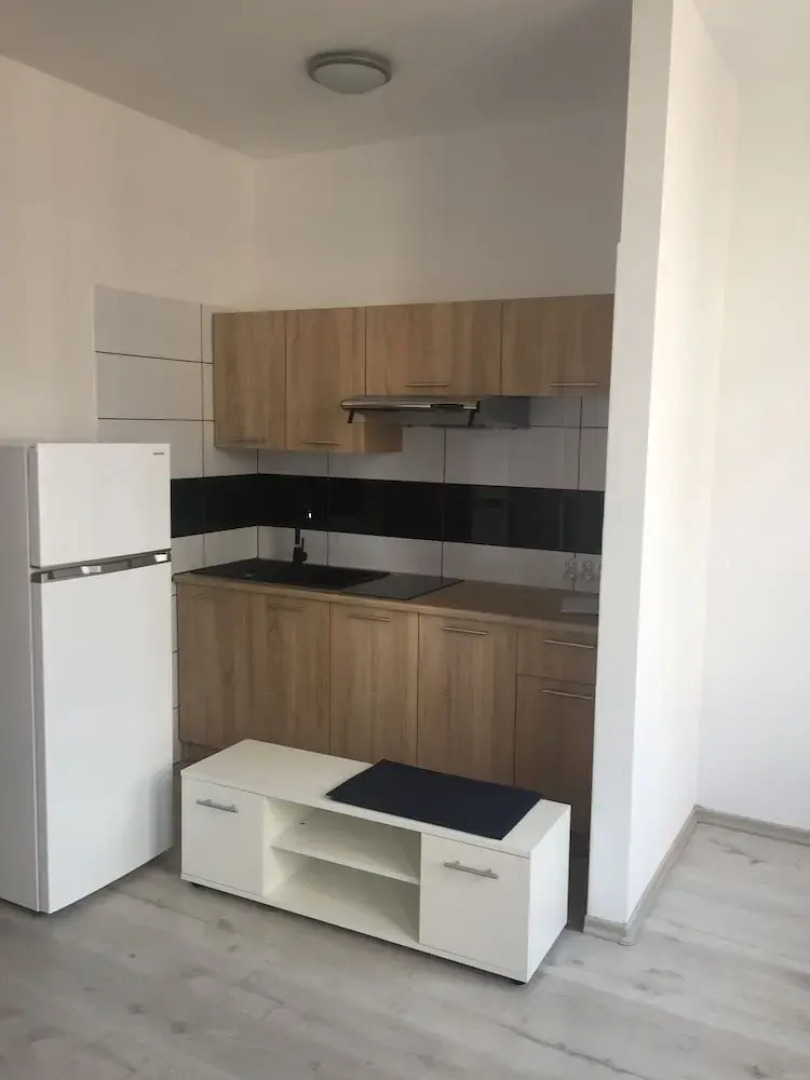 Penguin Rooms Wolnosci Street