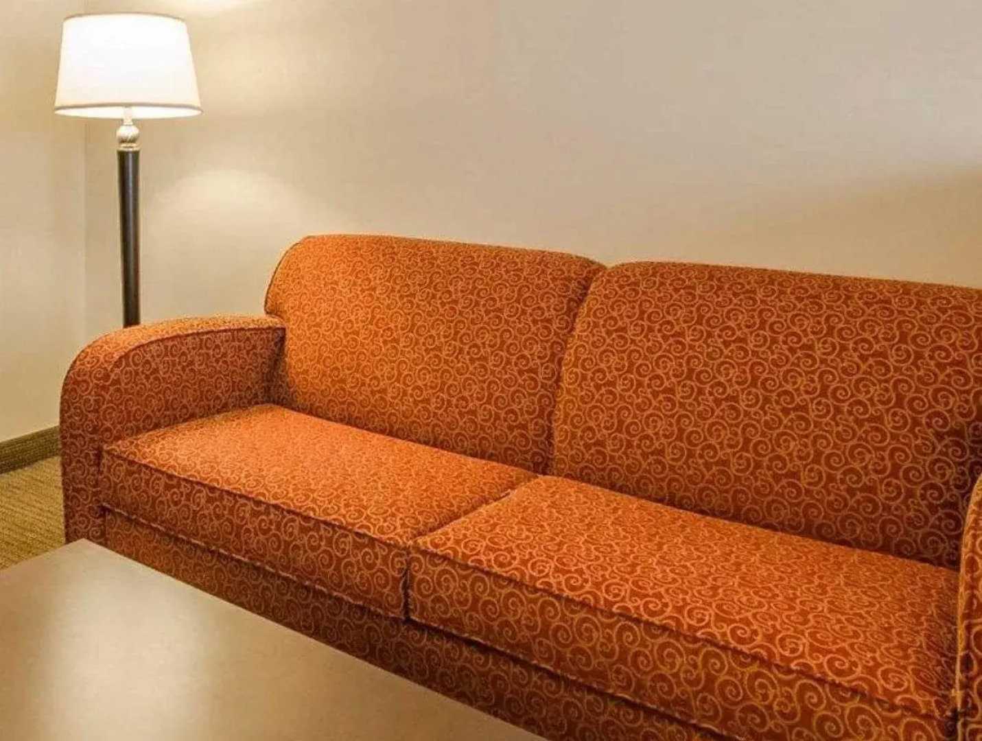 Quality Suites Jeffersonville - Louisville North