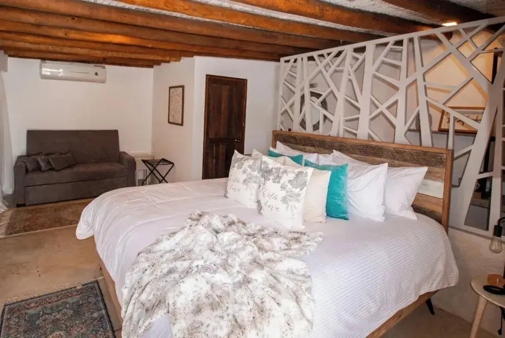 Flamingo Beach Hotel