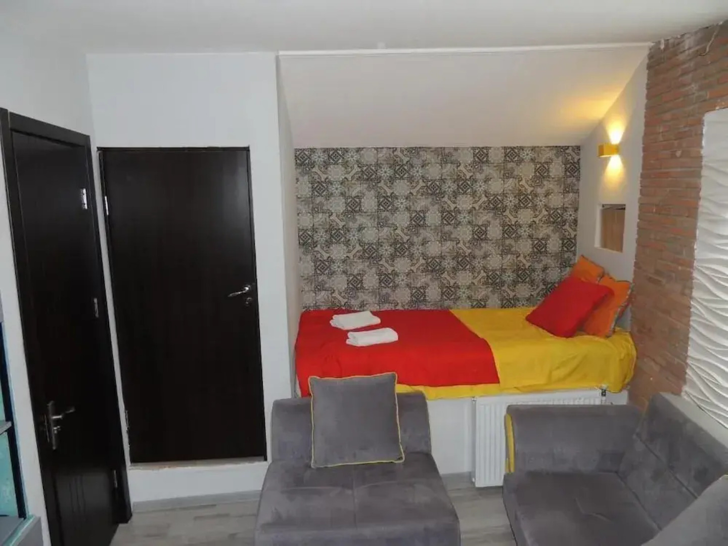 Отель SUNNY TIFLIS