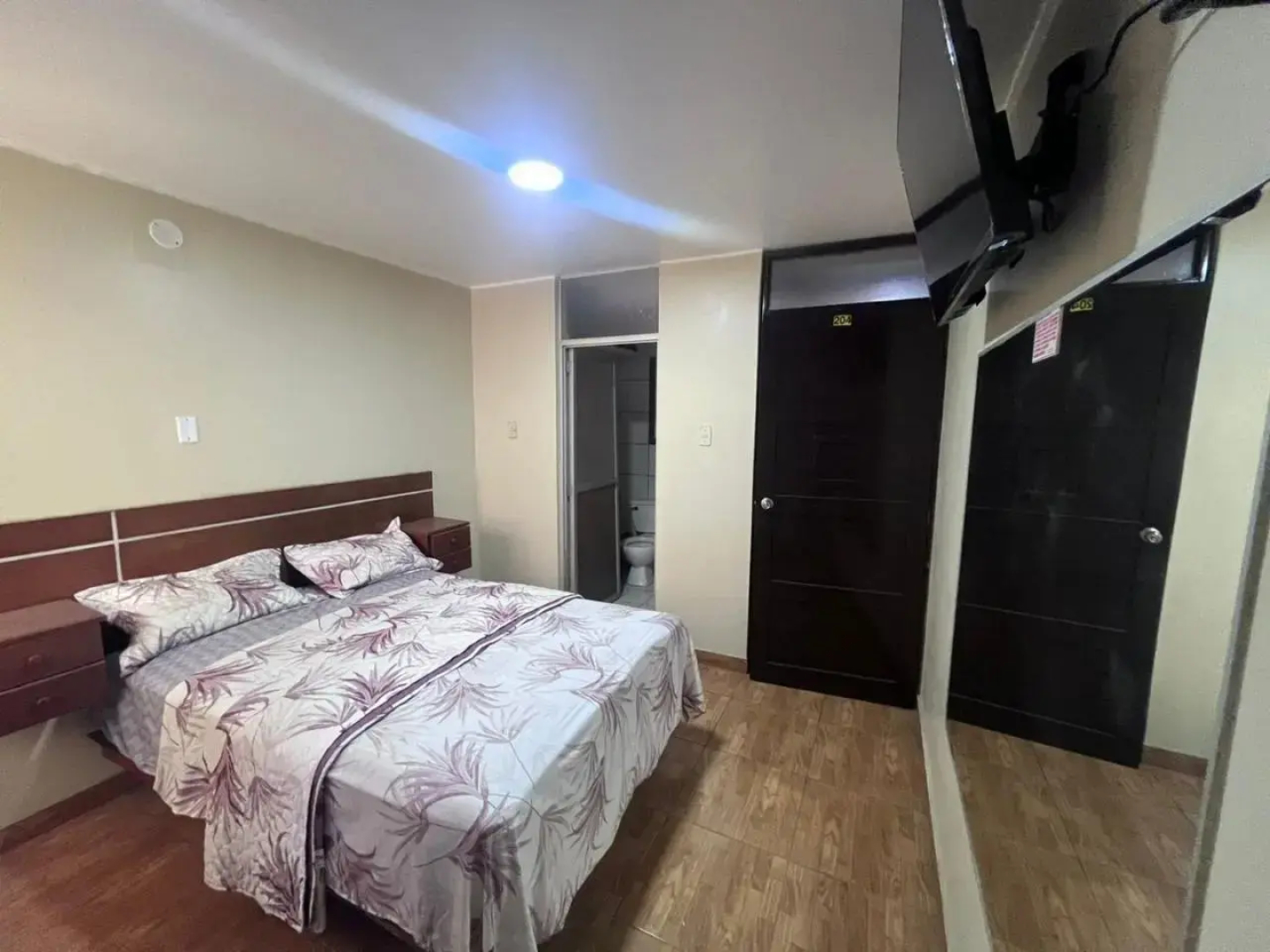 Hostal Los Faroles