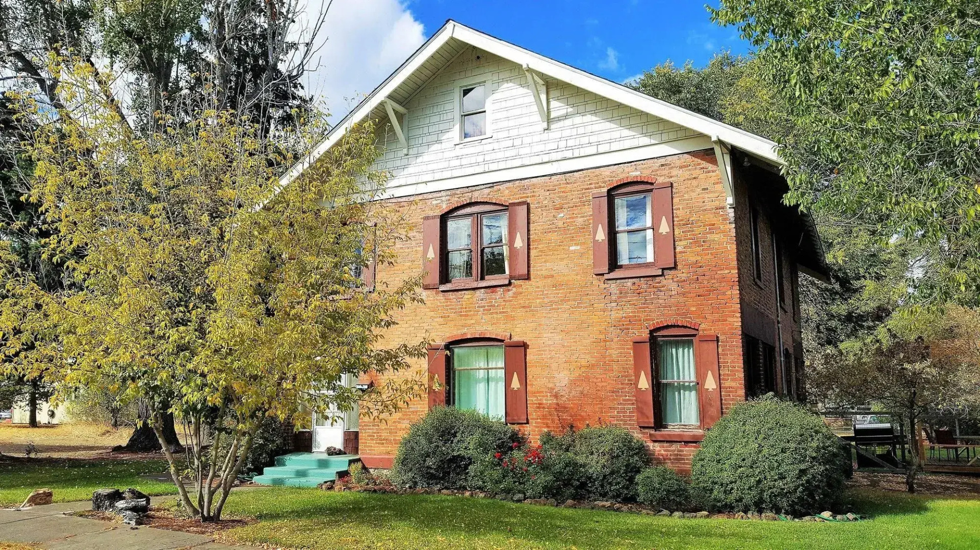 Bunk+Brew Historic Lucas House - Hostel