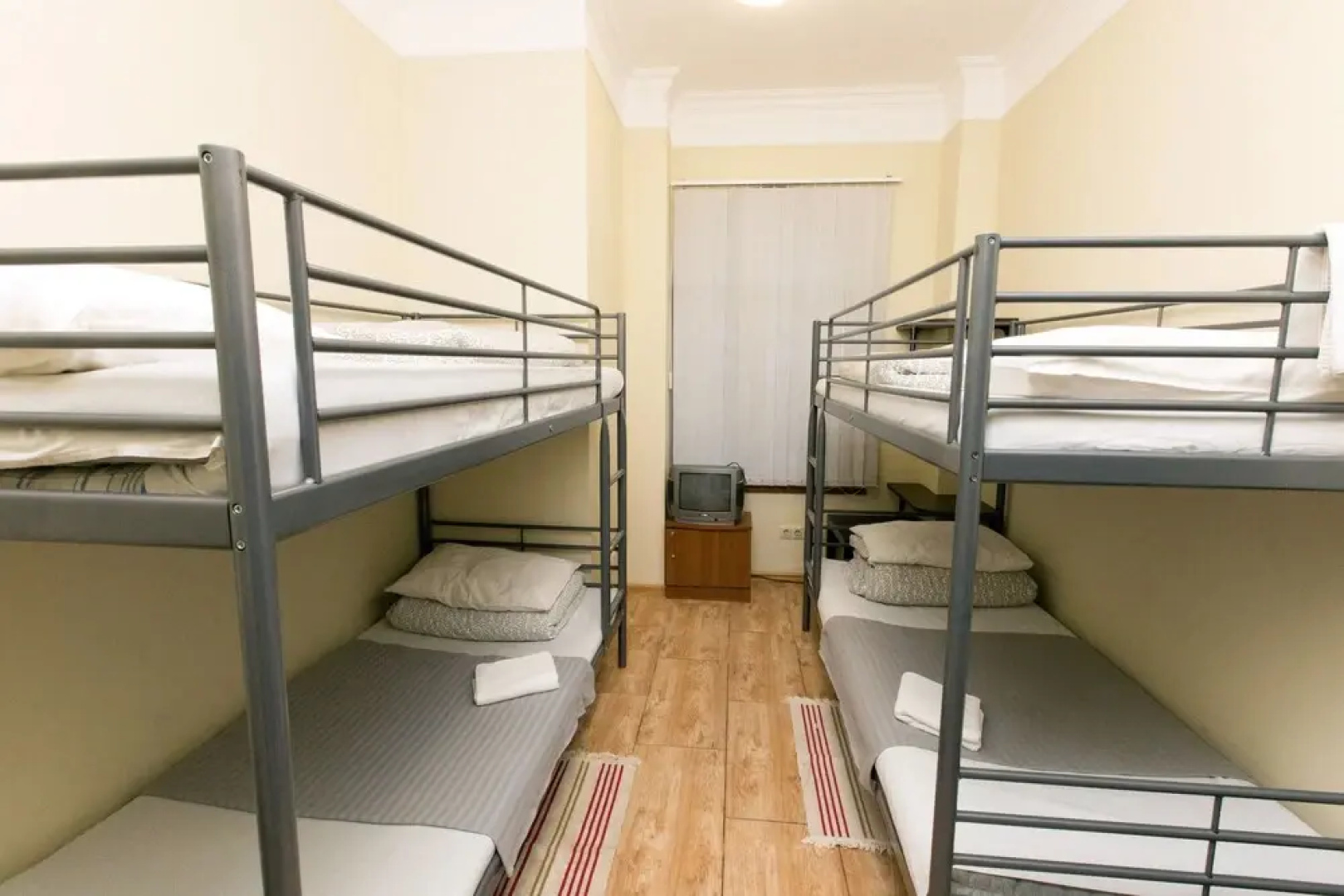 Hostel Riviera