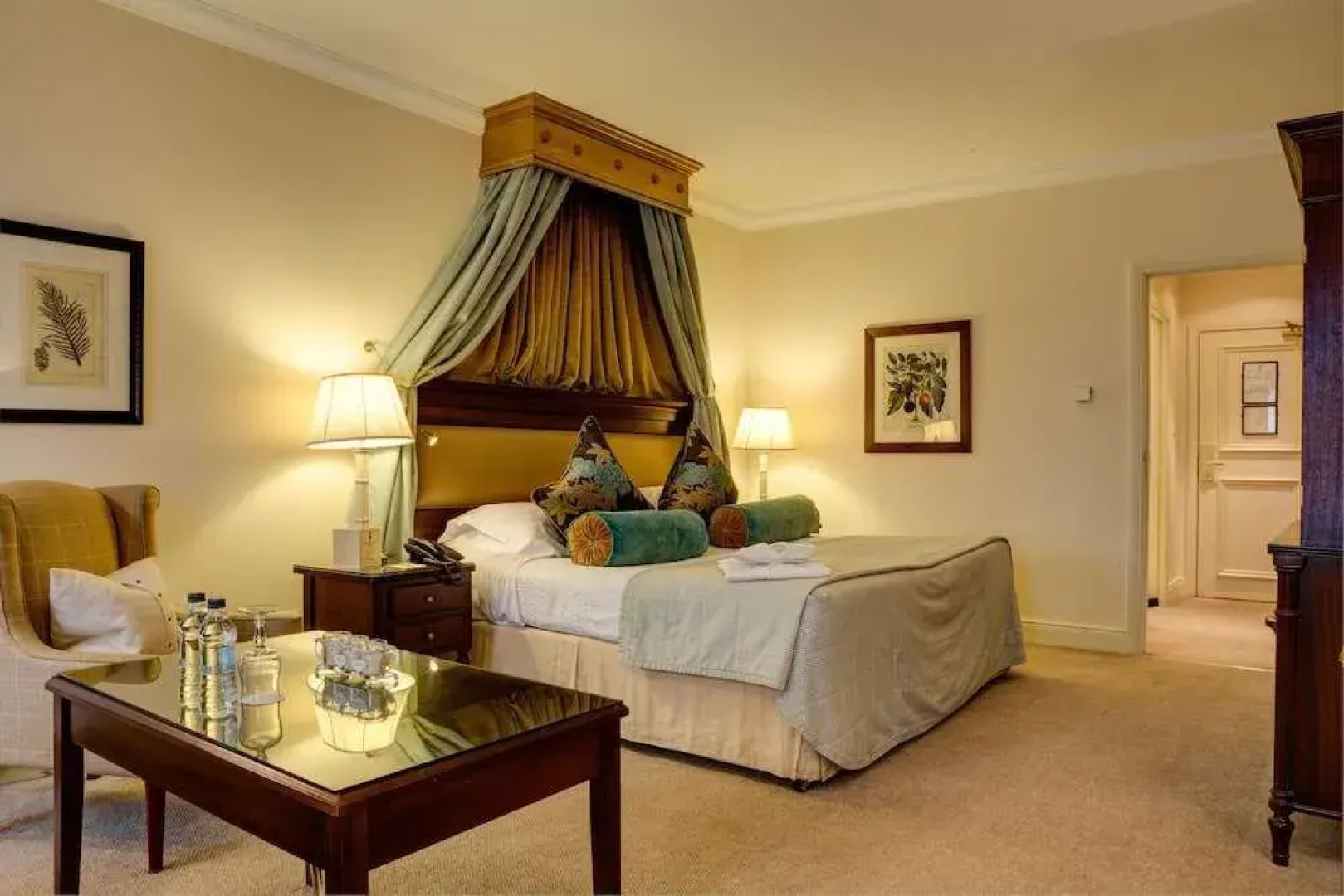 The Keadeen Hotel