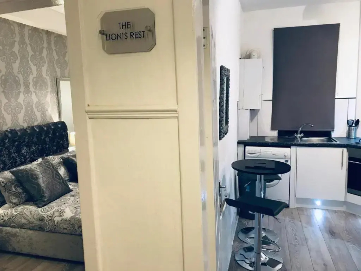 The Lion’S Rest - Boutique Apartment Suite.