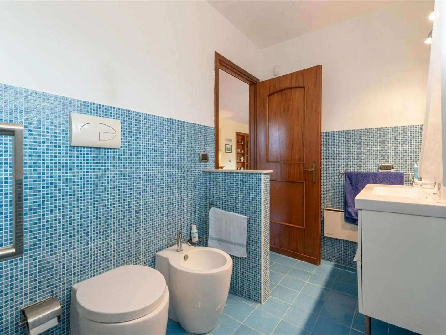 Splendid Villa with swimming pool a stone's throw from Palermo