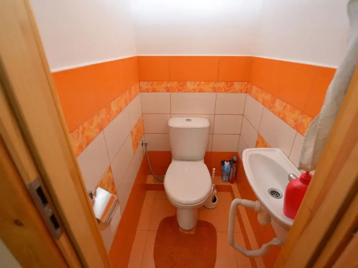 Detached, Spacious Holiday Home With Fireplace and Sauna