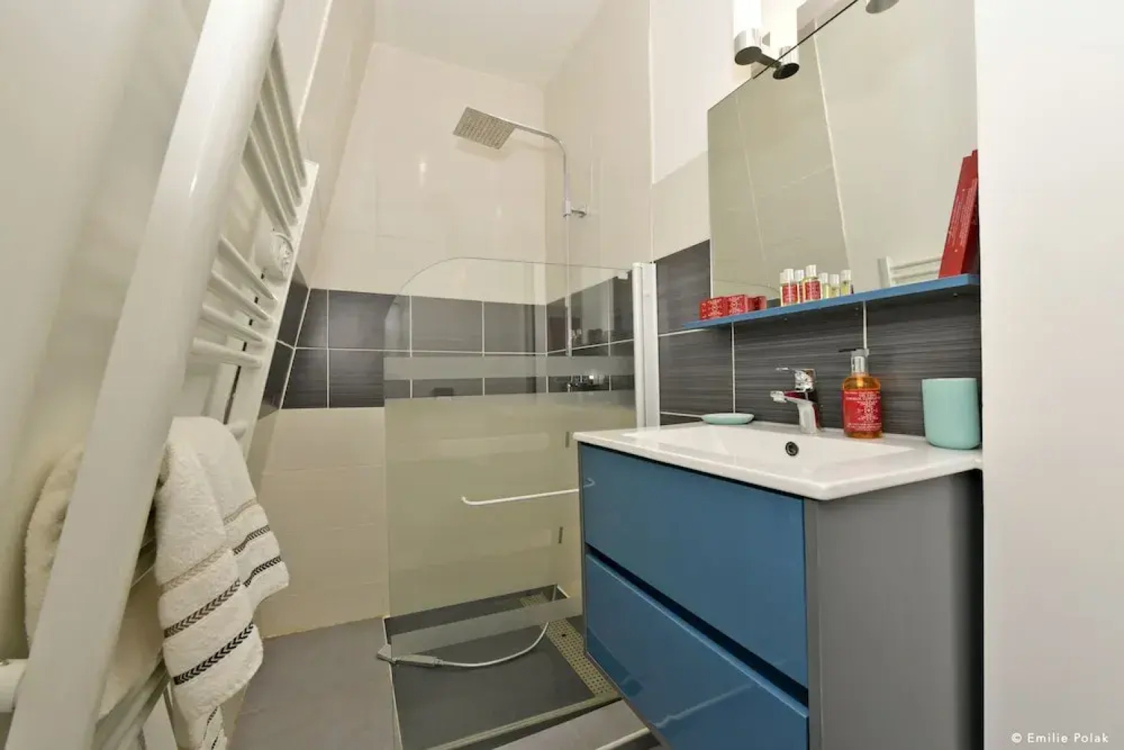 Comme à la Maison - DE LA TOUR