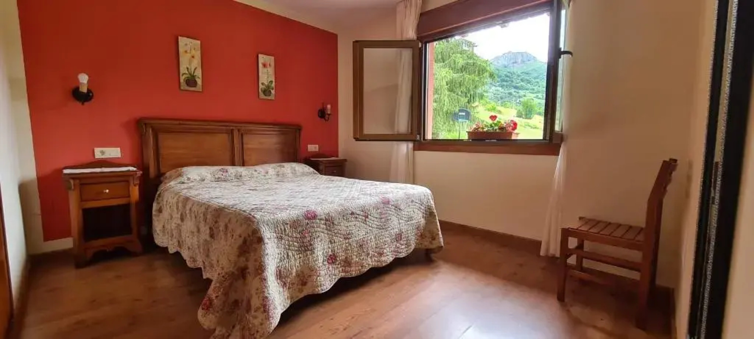 Apartamentos La Corona