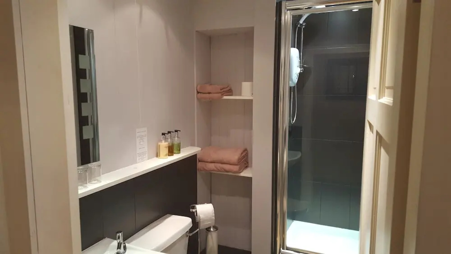 The Green Cruachan - Completely Vegetarian Breakfast