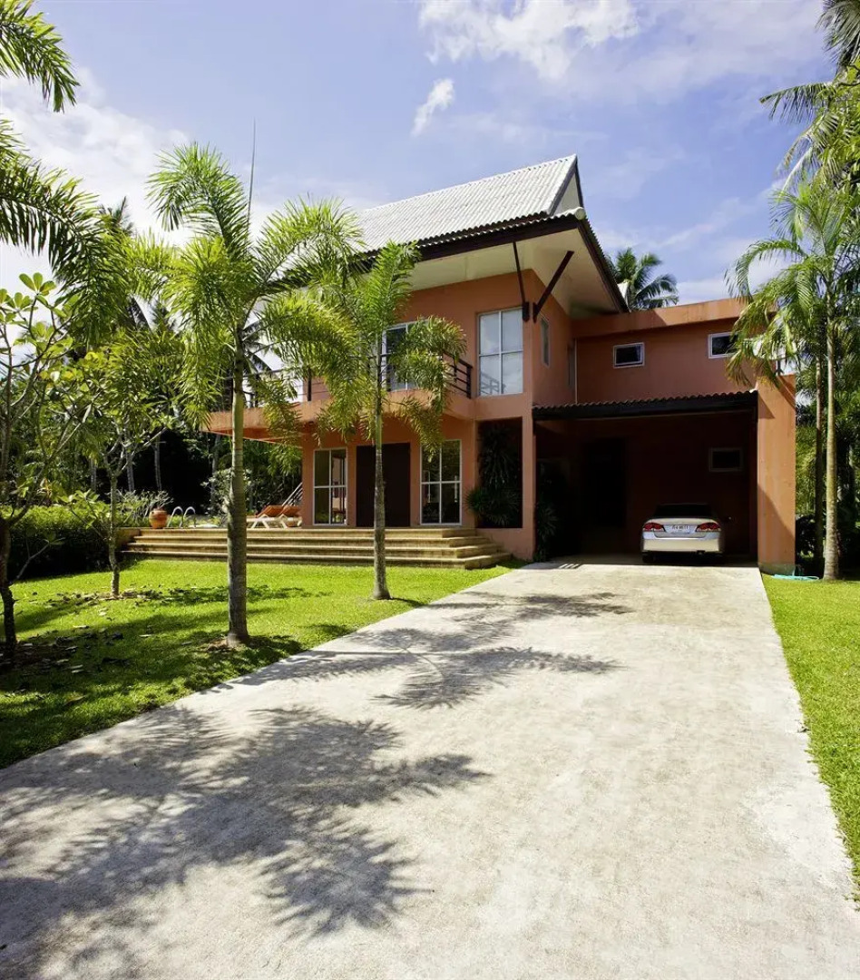 Breda Beach Villa