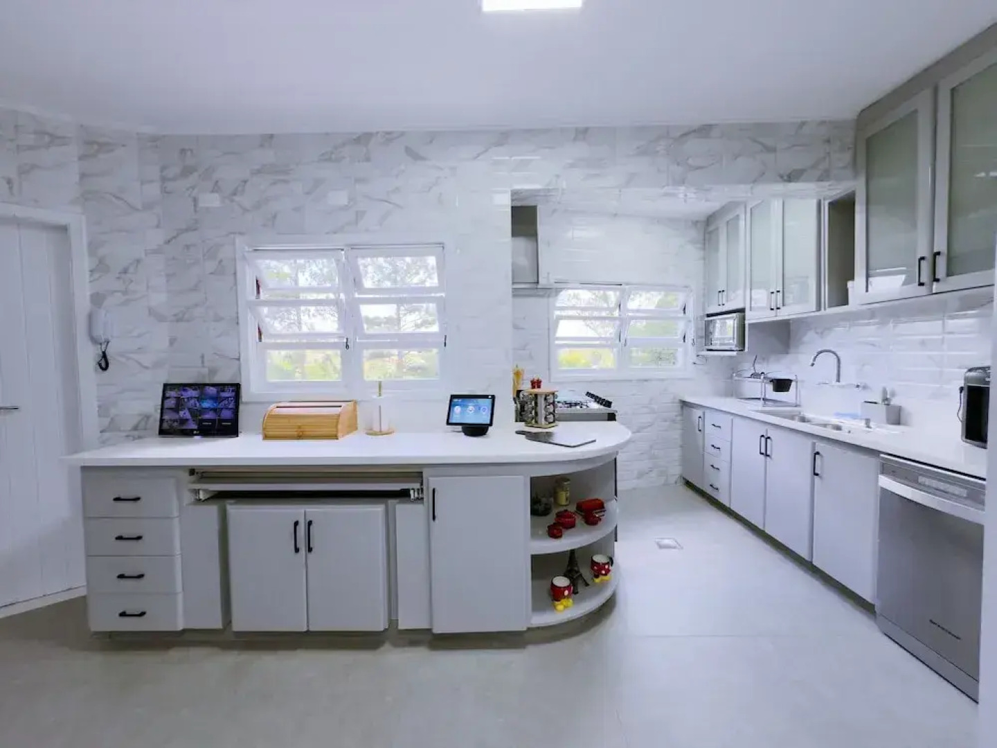 Casa de Luxo 2500m na Granja Viana