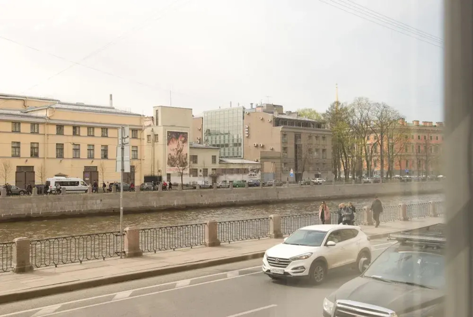 Апарт-отель «Эмигранты», наб. реки Фонтанки