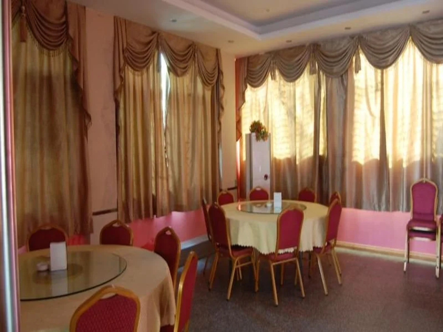 New Aye Yar Hotel