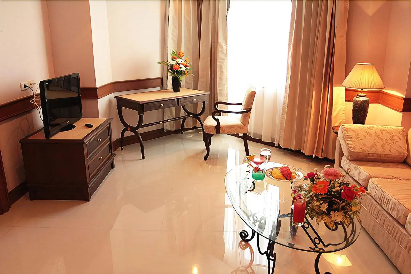 Suntara Wellness Resort & Hotel