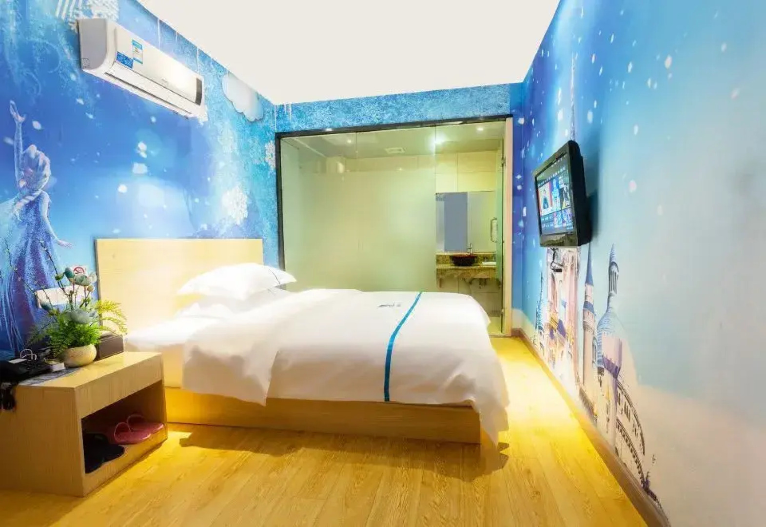 Baihe Hotel (Yangxi West Lake Branch)