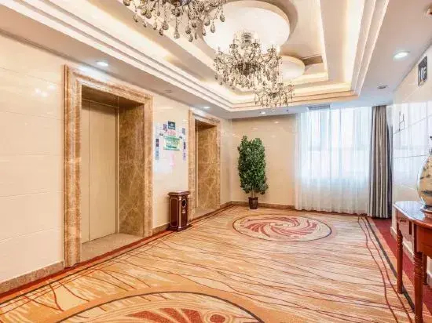 Huayu International Hotel