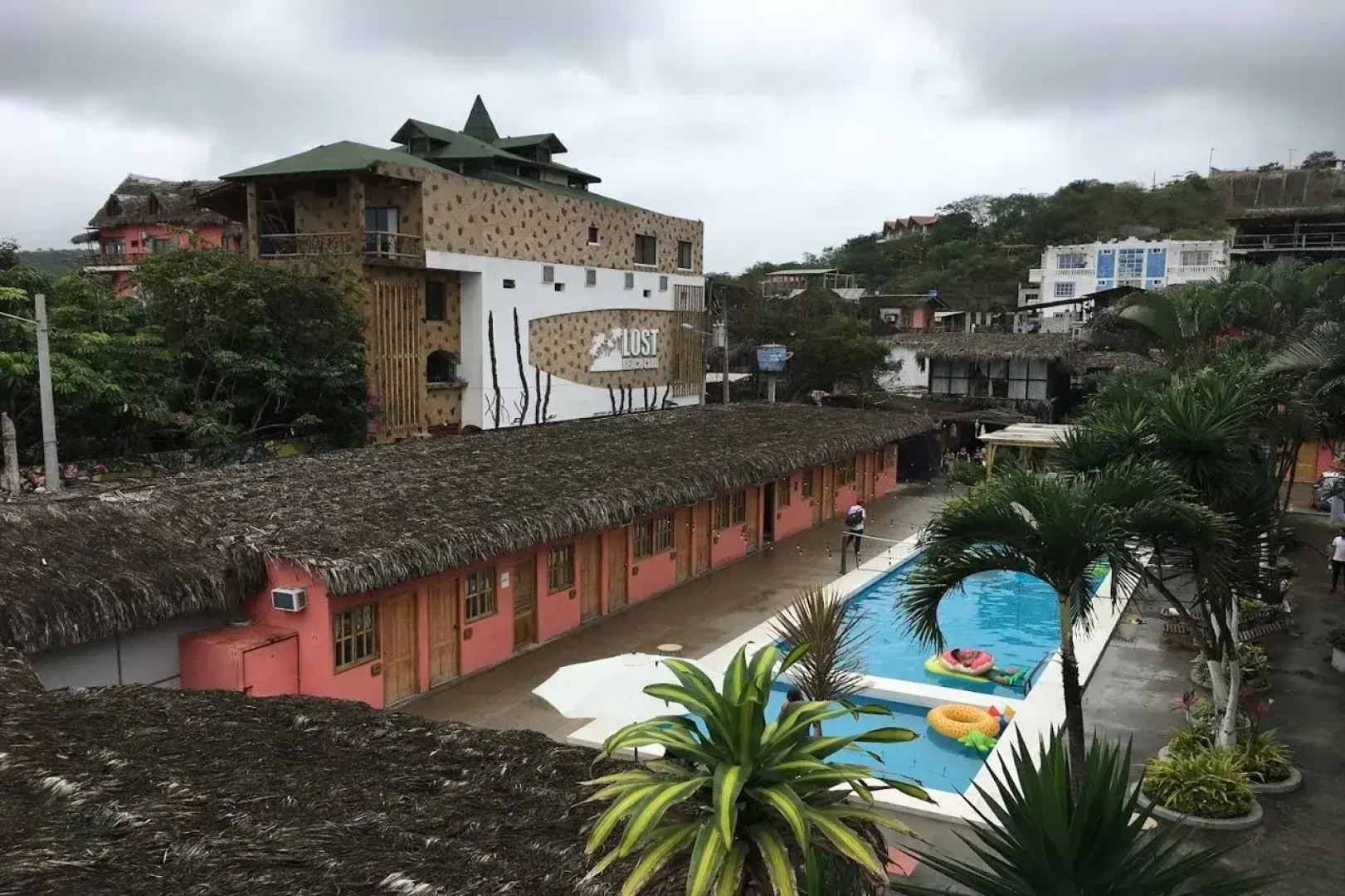 Slumber Party Montañita