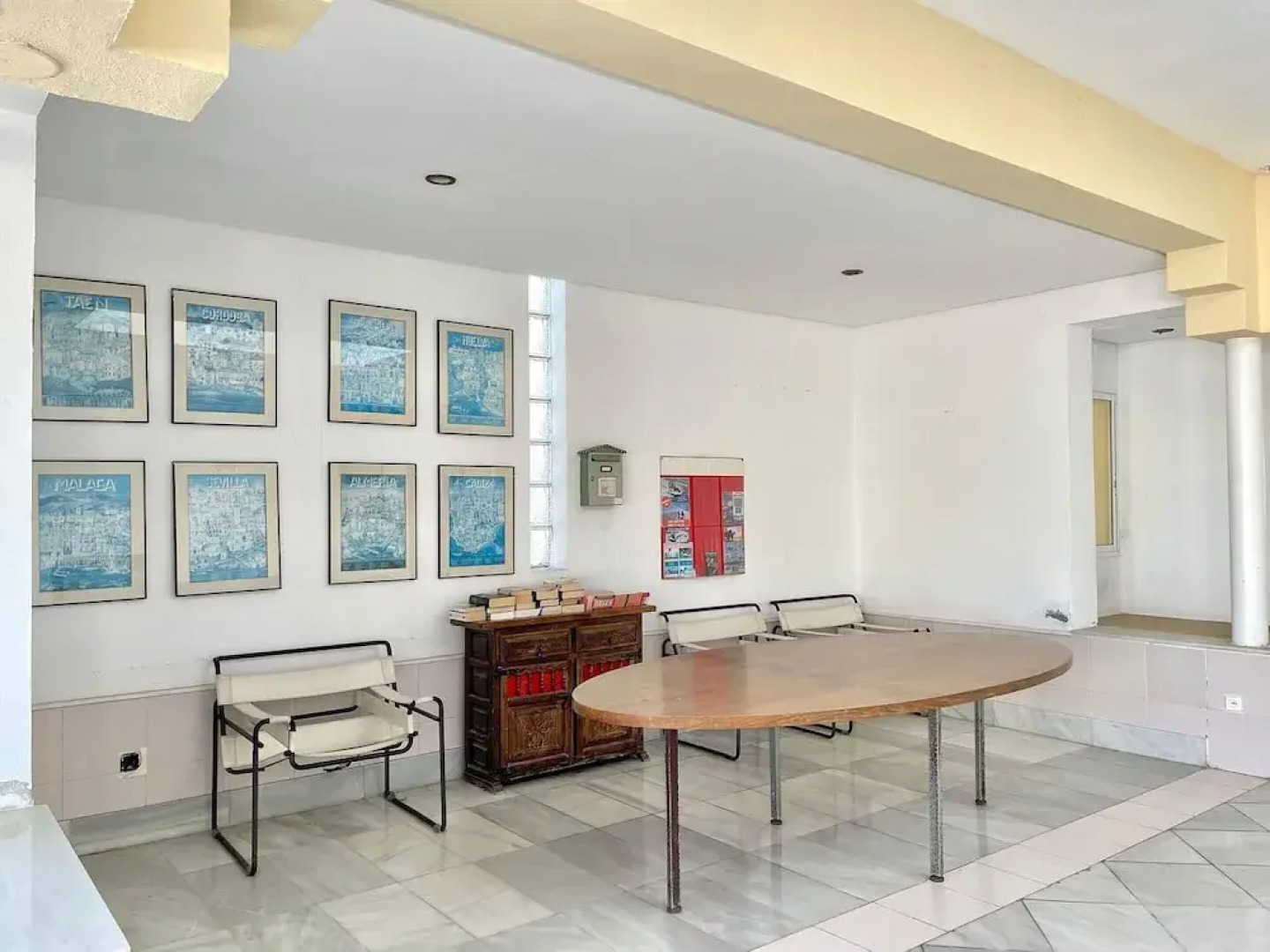 Apartment in Roquetas Near the Beach