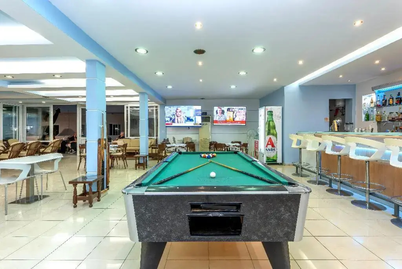 Anixis Hotel