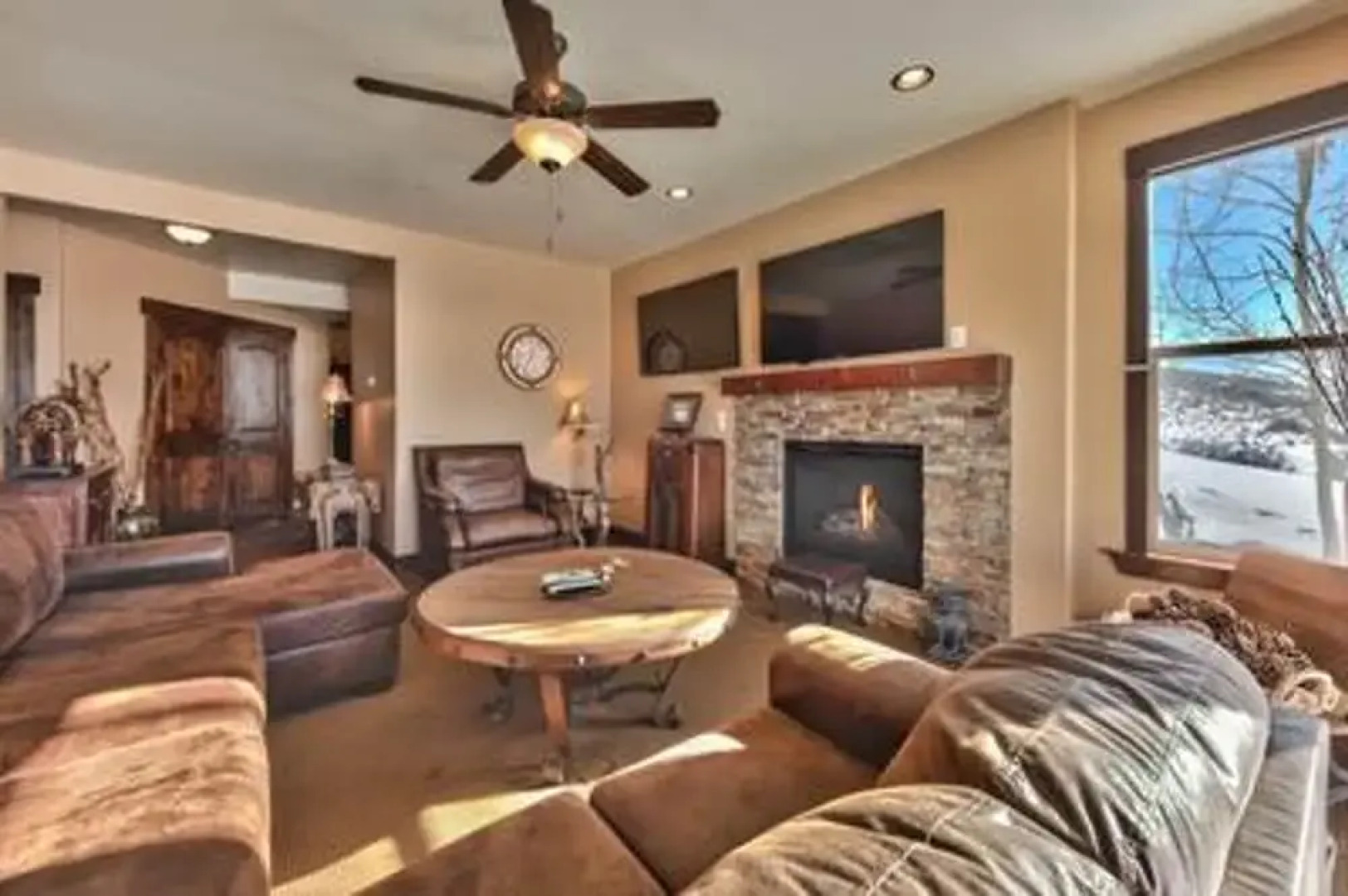 Black Rock Retreat by Blueswell